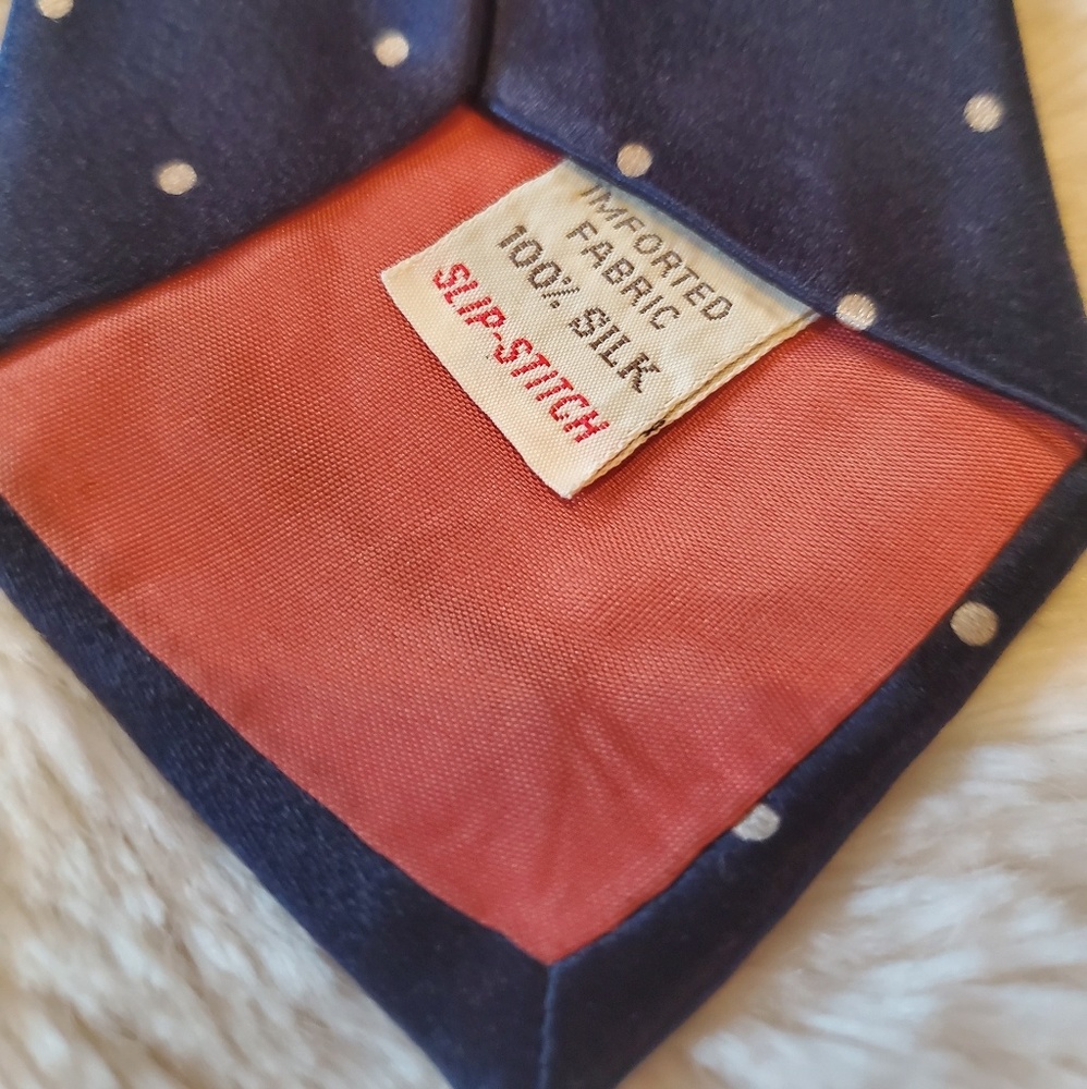 Yves Saint Laurent Silk Tie - Picture 3 of 4